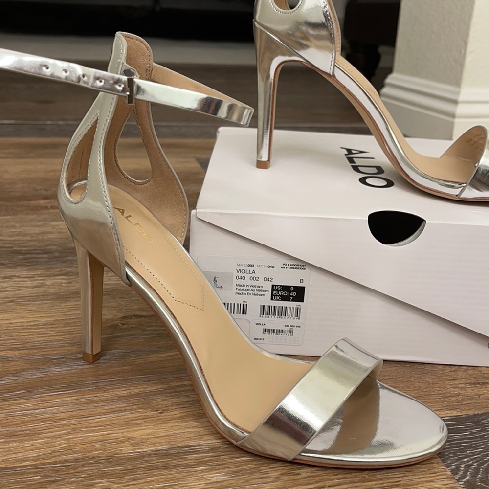 Aldo NEW with box never worn Violla Sz 9 heel